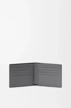 Puzzle-Portemonnaie im Zweifach-Format aus geschmeidigem, genarbtem Kalbsleder