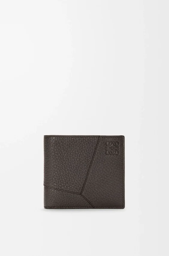 Puzzle-Portemonnaie mit zwei Fächern aus geschmeidigem, genarbtem Kalbsleder Puzzle-Portemonnaie mit zwei Fächern aus geschmeidigem, genarbtem Kalbsleder