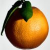 Kleine Kerze mit Orangenblüte Kleine Kerze mit Orangenblüte