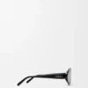 Schmale Sonnenbrille in Dreiecksform Schmale Sonnenbrille in Dreiecksform