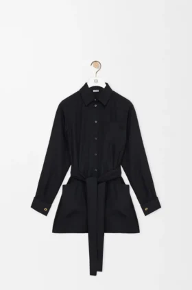 Seidenbluse mit Gürtel