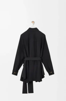 Seidenbluse mit Gürtel