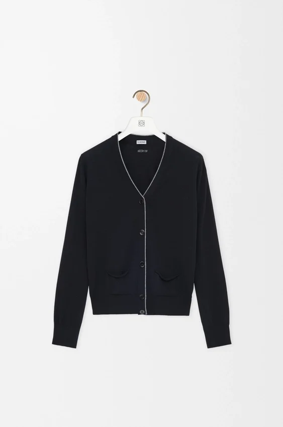 Strickjacke aus Wolle Strickjacke aus Wolle