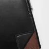 Switch Slim Compact Portemonnaie aus geschmeidigem genarbtem Kalbsleder und Wildleder Switch Slim Compact Portemonnaie aus geschmeidigem genarbtem Kalbsleder und Wildleder