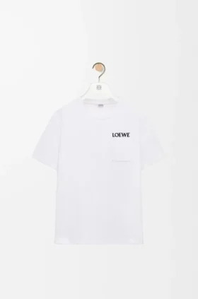 T-Shirt in lockerer Passform aus Baumwolle