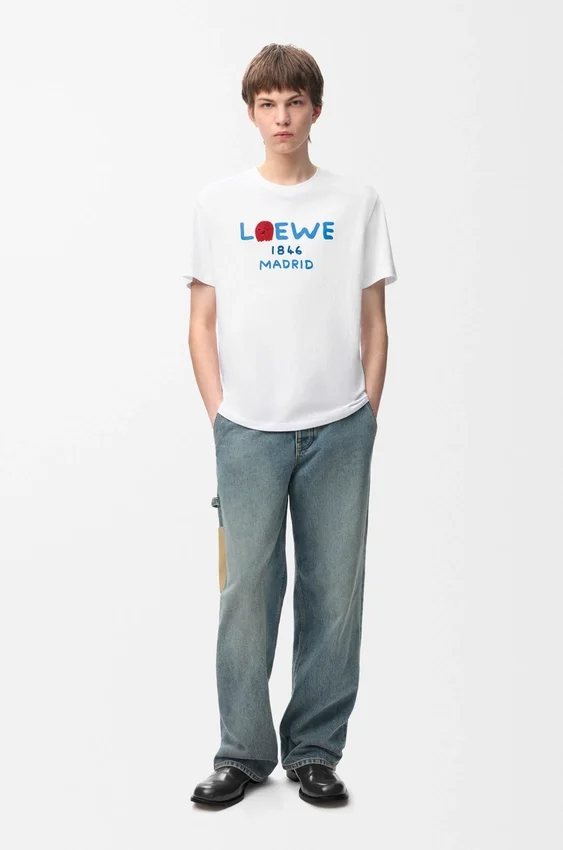 T-Shirt in lockerer Passform aus Baumwolle T-Shirt in lockerer Passform aus Baumwolle