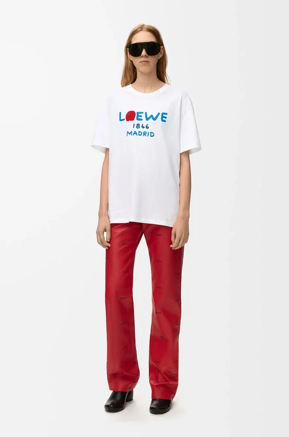 T-Shirt in lockerer Passform aus Baumwolle T-Shirt in lockerer Passform aus Baumwolle