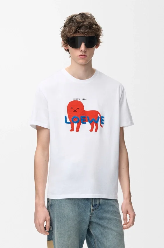 T-Shirt in lockerer Passform aus Baumwolle T-Shirt in lockerer Passform aus Baumwolle