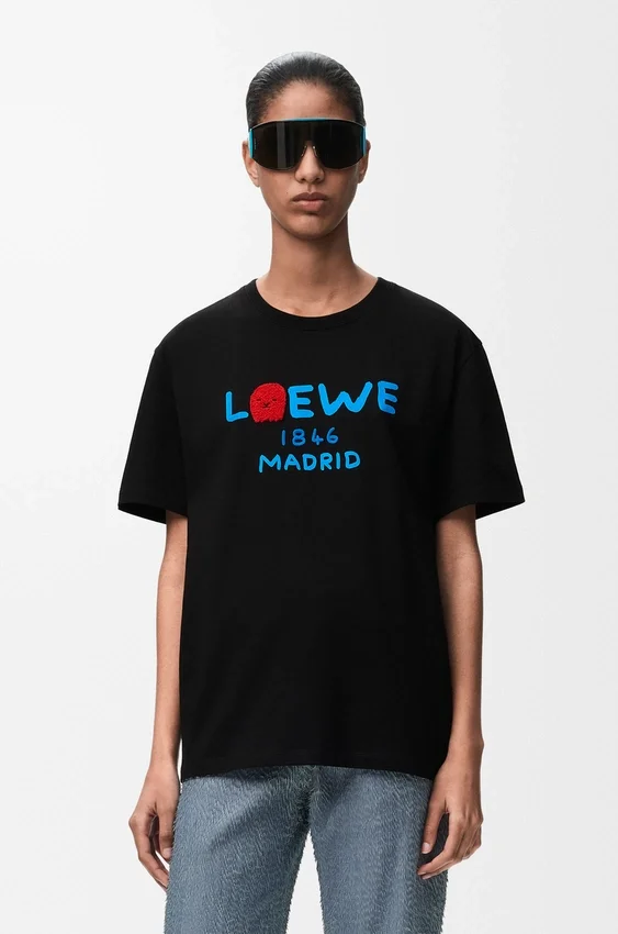 T-Shirt in lockerer Passform aus Baumwolle T-Shirt in lockerer Passform aus Baumwolle