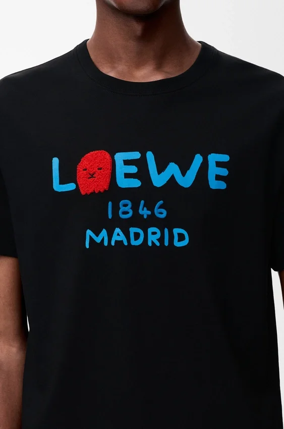 T-Shirt in lockerer Passform aus Baumwolle T-Shirt in lockerer Passform aus Baumwolle
