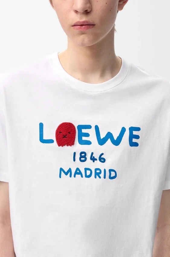 T-Shirt in lockerer Passform aus Baumwolle T-Shirt in lockerer Passform aus Baumwolle
