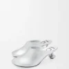 Toy-Pantolette aus laminiertem Lammleder Toy-Pantolette aus laminiertem Lammleder
