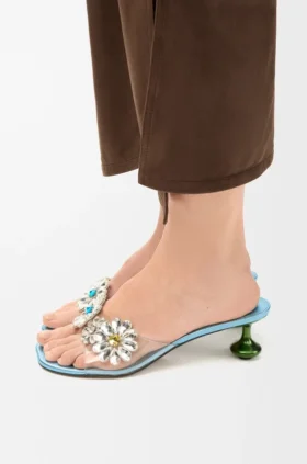 „Toy“-Sandalen mit Kristallblumen aus PVC