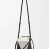 „Treasure Bako“-Beuteltasche aus Canvas-Jacquard und Kalbsleder „Treasure Bako“-Beuteltasche aus Canvas-Jacquard und Kalbsleder