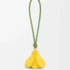 Tulip-Anhänger aus klassischem Kalbsleder Tulip-Anhänger aus klassischem Kalbsleder