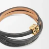 Twist-Armreif aus Kalbsleder Twist-Armreif aus Kalbsleder