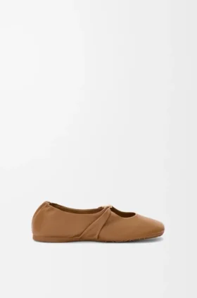 Weiche Ballerinas mit „Pebble“-Muster aus Nappa-Lammleder Weiche Ballerinas mit „Pebble“-Muster aus Nappa-Lammleder