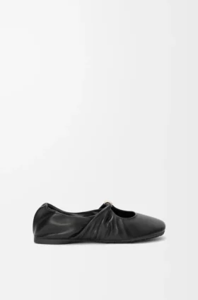 Weiche Ballerinas mit „Pebble“-Muster aus Nappa-Lammleder Weiche Ballerinas mit „Pebble“-Muster aus Nappa-Lammleder