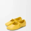 Weiche Ballerinas mit „Pebble“-Muster aus Nappa-Lammleder Weiche Ballerinas mit „Pebble“-Muster aus Nappa-Lammleder