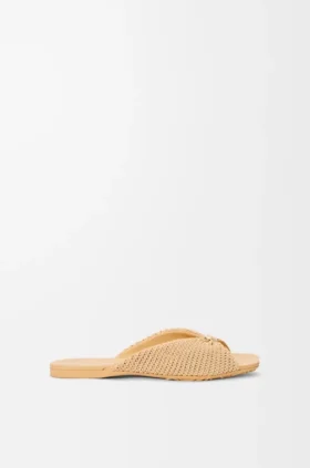 Weiche Pantolette mit „Pebble“-Design aus Stoff in Raffia-Optik