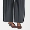 Weiche „Pebble“-Pantolette aus Nappa-Lammleder Weiche „Pebble“-Pantolette aus Nappa-Lammleder