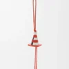 Work Cone-Anhänger aus Messing und Kalbsleder