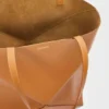 XL Puzzle Fold Tote aus glänzendem Kalbsleder XL Puzzle Fold Tote aus glänzendem Kalbsleder