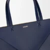 XL Puzzle Fold Tote aus glänzendem Kalbsleder XL Puzzle Fold Tote aus glänzendem Kalbsleder